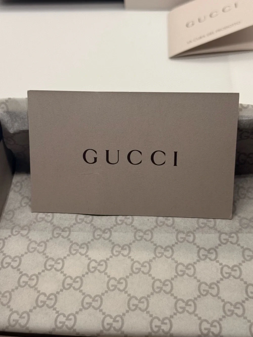 Authentic Gucci Metallic Britt Wallet - Picture 15 of 15